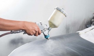 喷漆喷完没事出现很多油点 喷漆喷完没事出现很多油点怎么回事