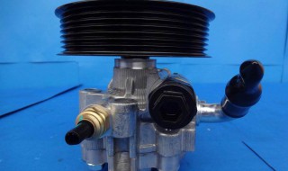 货车助力泵油从油壶喷出来（货车助力泵油从油壶喷出来正常吗）