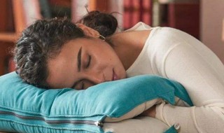 熊猫眼很重怎么办 熊猫眼大吗