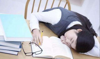 女生超过14岁就可以叫妇女了?（女生超过14岁就可以叫妇女了吗）