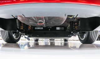 北汽eu5底盘前面蹭了会伤到电池吗 北汽eu5底盘电池磕了一下