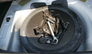 比亚迪g5防冻液螺丝位置（比亚迪g5怎么更换防冻液）