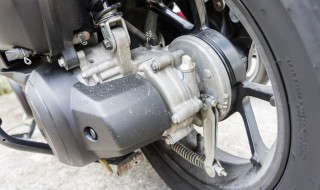 缤智换变速箱油全过程 缤智手动变速箱油