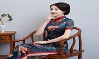 旗袍搭配什么衣服好看 旗袍搭配什么衣服好看女