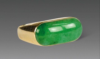 孔雀戒指正确戴法（孔雀戒指正确戴法图解）