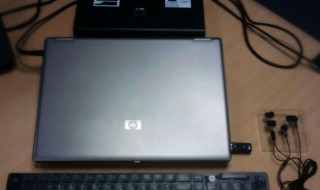 笔记本电脑一直排风开不了机（笔记本电脑一直排风开不了机 电源也没有）