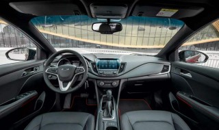 科沃兹点烟器保险位置 科沃兹点烟器保险位置图解