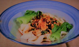 油泼面如何揉面(油泼面如何揉面)