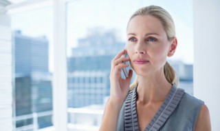 vivo手机插上耳机打电话对方听不到 vivo手机插上耳机打电话对方听不到我声音