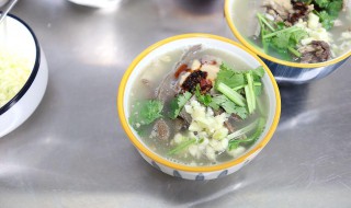 香菜羊肉汤的做法（香菜羊肉汤的做法家常做法）