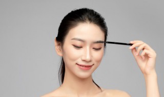 怎么选眉笔的颜色 怎么选眉笔的颜色好看