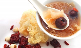 银耳羹还能怎么做（银耳羹怎么做好）