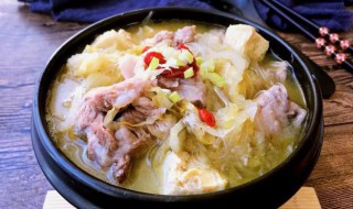 干白菜煲排骨怎么做 白菜干排骨汤怎么煲