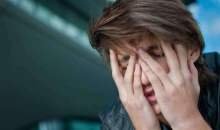 经典语录伤感爱情短句（经典语录伤感爱情短句带图）