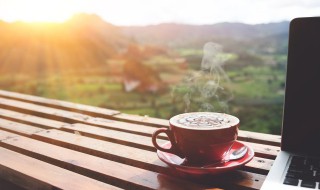 关于早安的句子唯美短句 关于早安的句子唯美短句英语