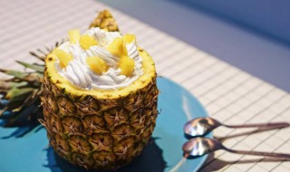 菠萝怎么弄开吃方法 菠萝怎么弄开吃方法图片