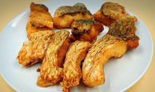 怎么炸鲤鱼块好吃又简单 怎么炸鲤鱼块好吃又简单窍门