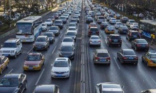 点刹减速正确使用方法 点刹减速怎么操作