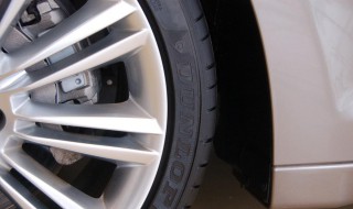 大客车踩刹车技巧 大客车踩刹车技巧口诀