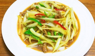 白菜帮炒肉的家常做法（白菜帮炒肉的家常做法窍门）