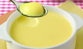 牛奶炖鸡蛋的家常做法（牛奶炖鸡蛋的家常做法视频）