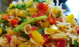 彩椒拌粉丝的家常做法 彩椒拌粉丝的家常做法视频