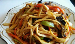 杏鲍菇肉丝面做法（杏鲍菇丝怎么做）