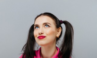 女生简单游戏名字（游戏名称女生简单）