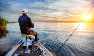 天气冷钓翘嘴是不是不好钓 天气冷好不好钓翘嘴