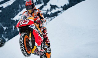 摩托车雪地骑行技巧 雪地如何骑摩托车