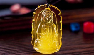 怎么清洗蜜蜡项链（蜜蜡项链怎么保养）