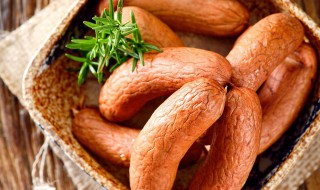 哈尔滨红肠做法（哈尔滨红肠的做法和配料）