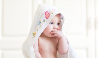 藏在诗句中的女孩名字 古诗词中隐藏的好听的女孩名字