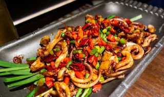 鱿鱼须怎么炒好吃家常做法 鱿鱼须怎么炒好吃的做法