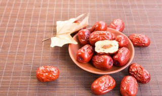 大枣的功效与作用禁忌乡间郎中（大枣的功效与作用及禁忌症有作用及禁忌）