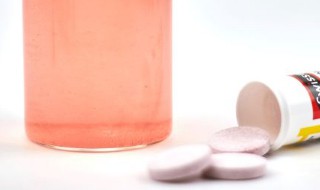 喝泡腾维c片好吗（喝泡腾维c片好吗孕妇）