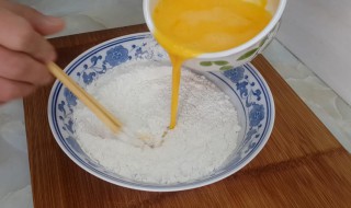 面包粉可以做什么? 面包粉可以做什么吃的简单