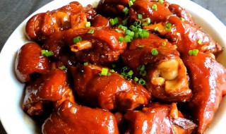 猪蹄最简单做法大全（清炖猪蹄最简单做法大全）