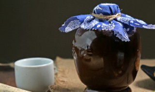 毛姜泡酒的功效与作用 毛姜泡酒的功效与作用