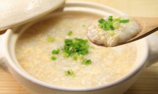 屈头鸡煲粥有什么功效 屈头鸡粥怎么煲