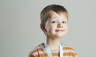 笔画简单大气的男孩名字（笔画简单大气的男孩名字）