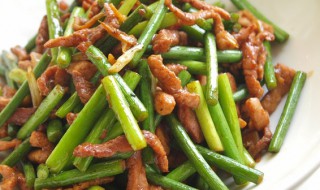 蒜苔炒肉的做法步骤 蒜苔炒肉的简单做法