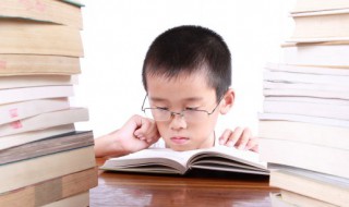 满江红写怀原文翻译(满江红 写怀翻译)