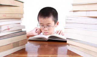 翠字组词（翠字组词有哪些组词）