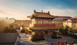 关于济南的诗词 关于济南的诗词或对联