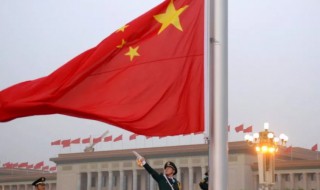 关于国庆节的古诗四句（关于国庆节的古诗四句简单）