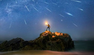 千部一腔千人一面是什么意思 千部一腔的意思