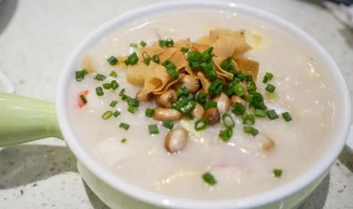 荔湾艇仔粥怎么做(正宗荔湾艇仔粥需要什么材料)