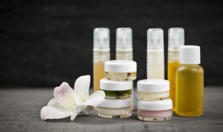 长脂肪粒和眼霜有没有关系（长脂肪粒和眼霜有关系吗）