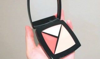 腮红液前需要用散粉吗 液体腮红是在散粉前还是散粉后